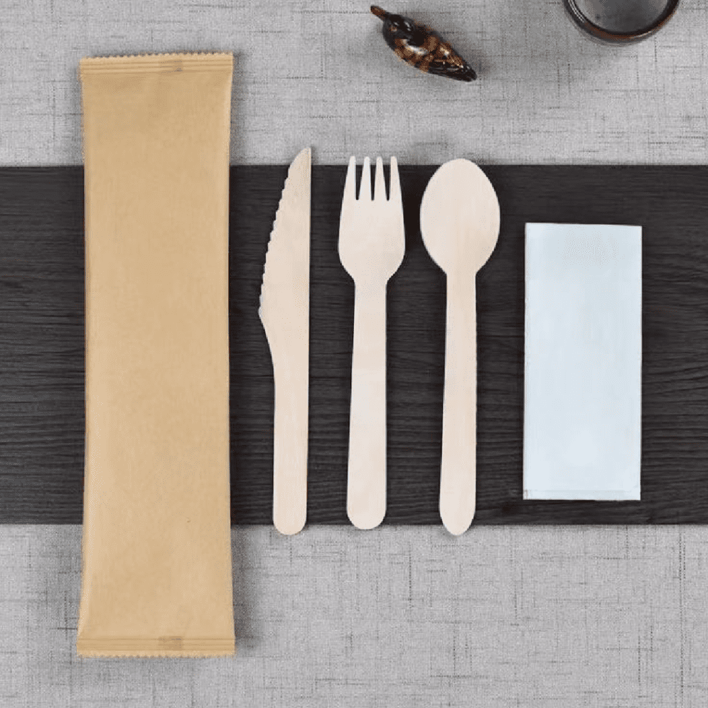 Cutlery & Napkins